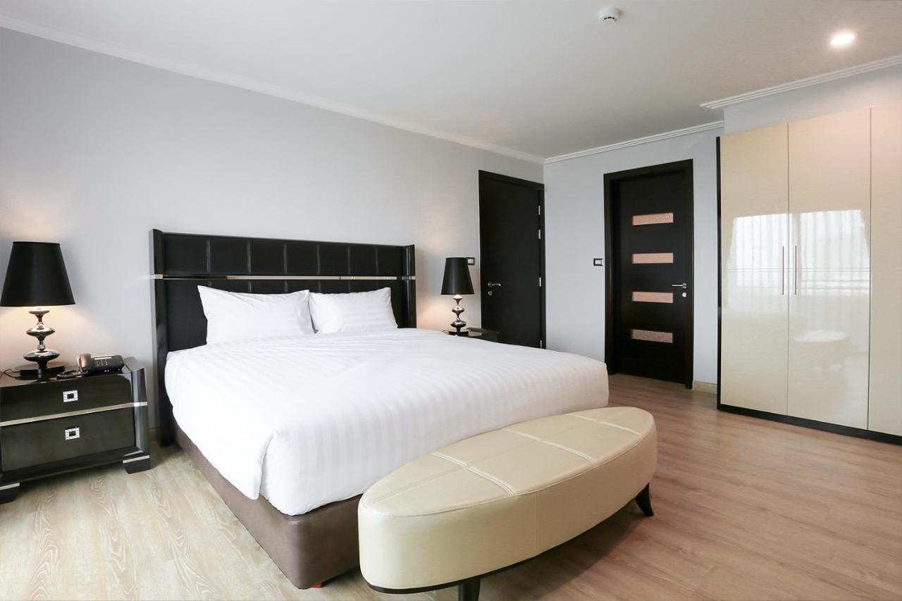 Sirin Exclusive Hotel And Residence Pattaya Exterior photo