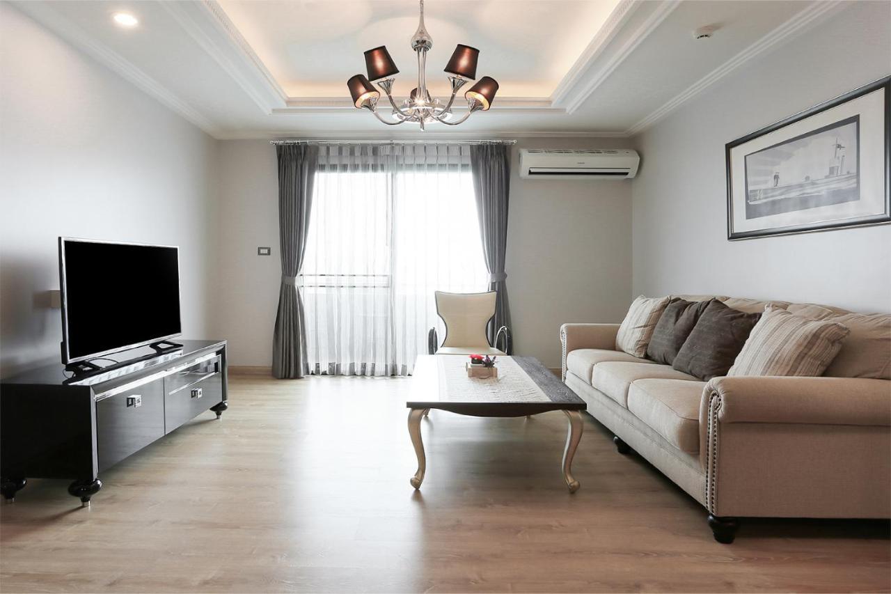 Sirin Exclusive Hotel And Residence Pattaya Exterior photo